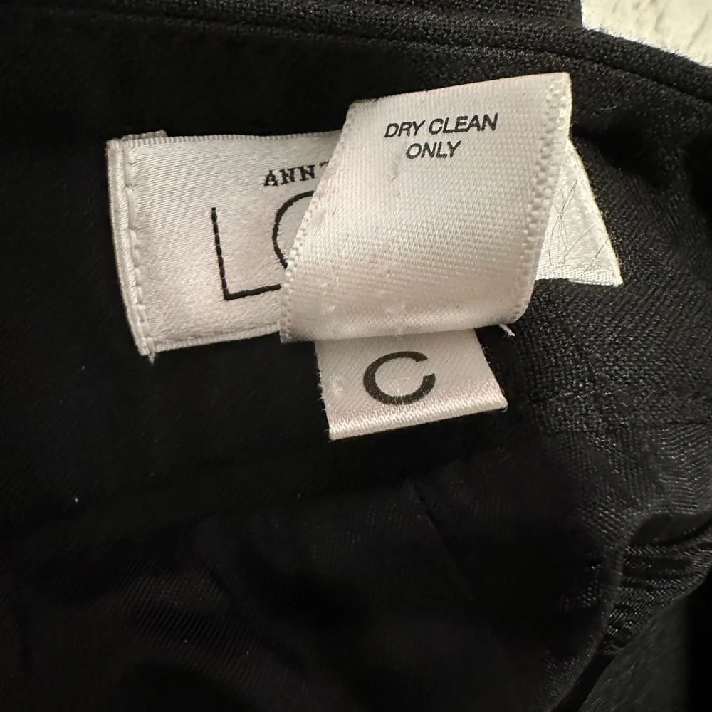 Ann Taylor LOFT Black Pencil Skirt - Picture 3 of 11